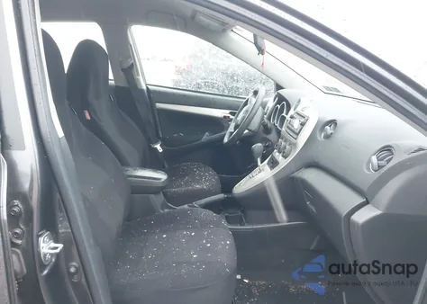 2013 Toyota Matrix L z USA, uszkodzony, nr VIN 2T1KU4EE9DC983362